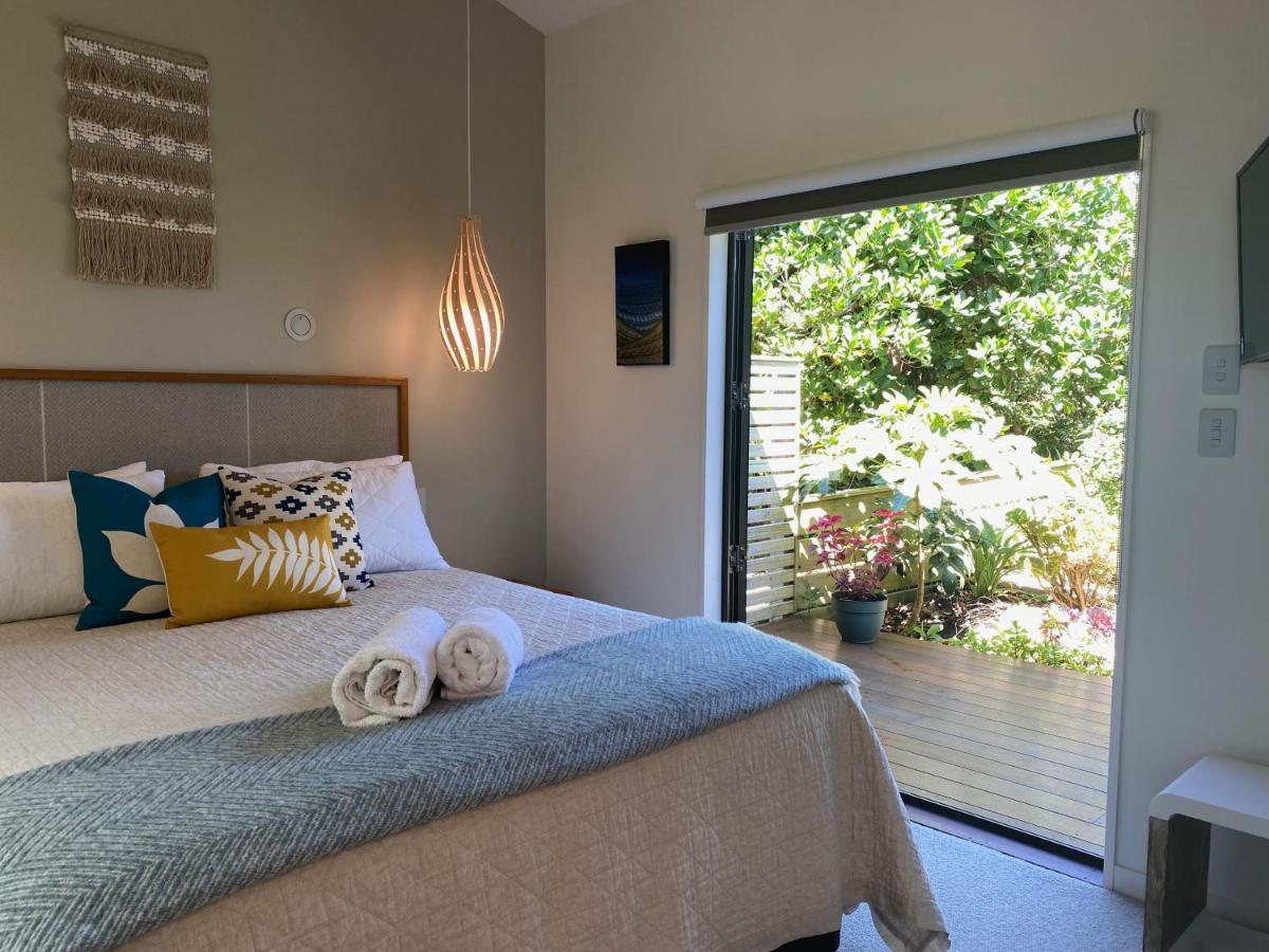 The Bay House Beachfront Accommodation Cape Foulwind Exterior photo