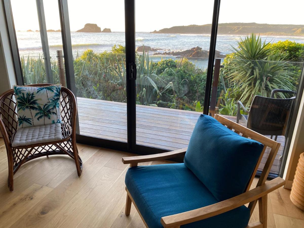 The Bay House Beachfront Accommodation Cape Foulwind Exterior photo