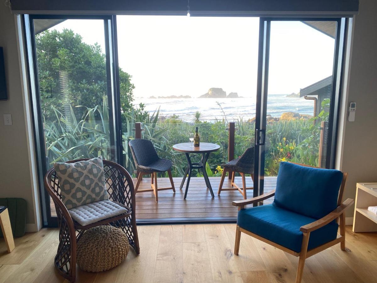 The Bay House Beachfront Accommodation Cape Foulwind Exterior photo